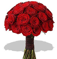 The bouquet  red roses passion
